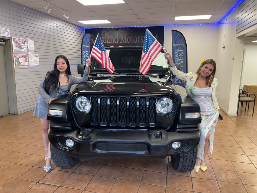 Used 2020 Jeep Wrangler Unlimited in Suffern, New York | Rockland Motor Sport. Suffern, New York