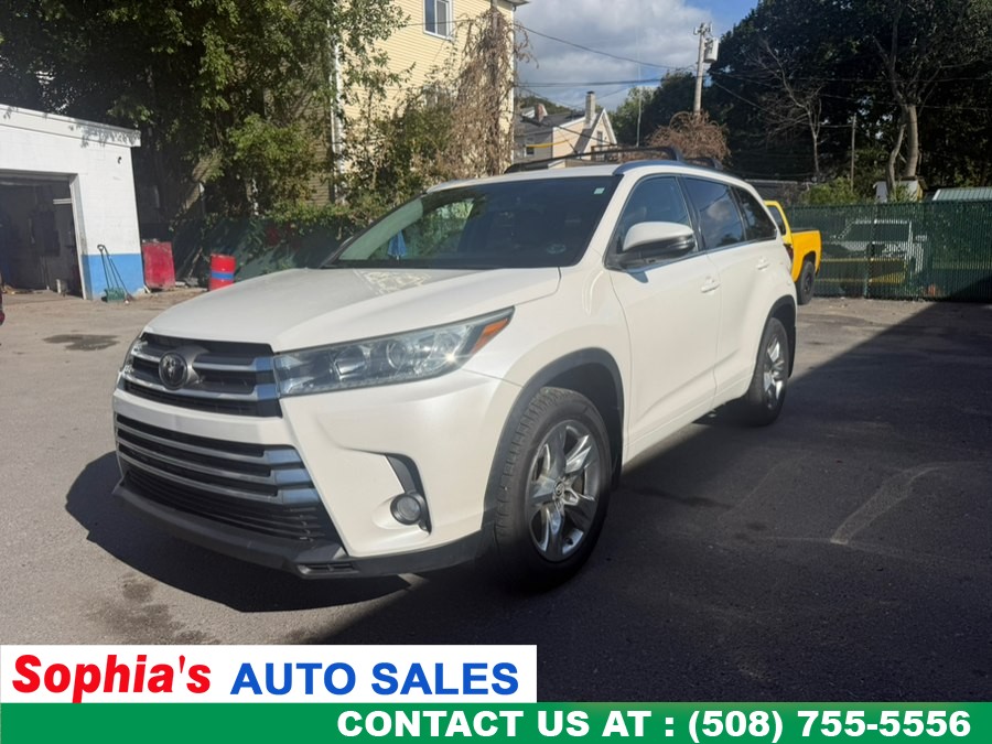 Used 2018 Toyota Highlander in Worcester, Massachusetts | Sophia's Auto Sales Inc. Worcester, Massachusetts