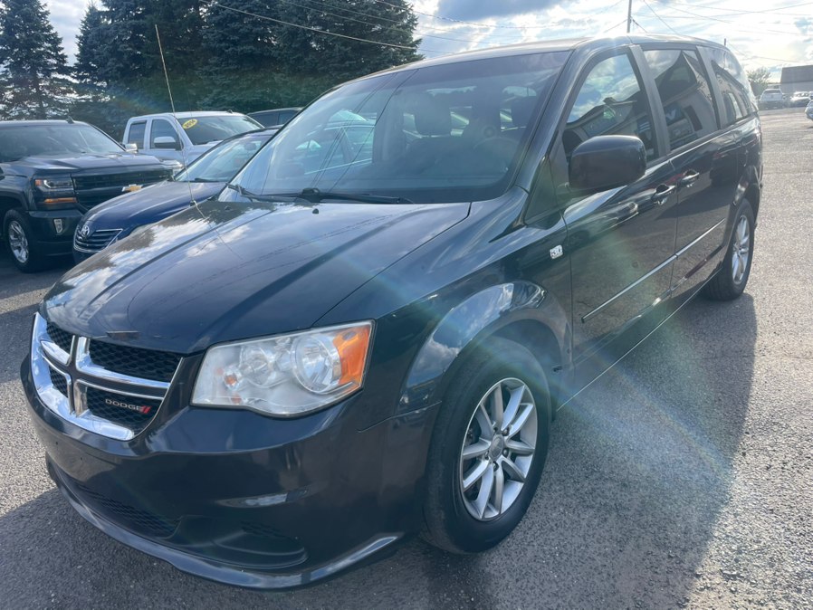 2014 Dodge Grand Caravan 4dr Wgn SE, available for sale in East Windsor, Connecticut | A1 Auto Sale LLC. East Windsor, Connecticut