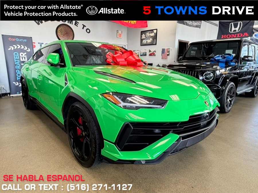 Used 2023 Lamborghini Urus in Inwood, New York | 5 Towns Drive. Inwood, New York
