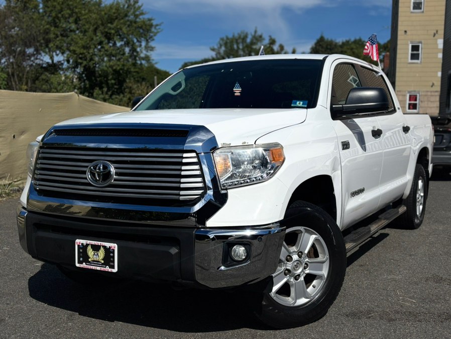2017 Toyota Tundra 4WD SR5 CrewMax 5.5'' Bed 5.7L (Natl), available for sale in Irvington, New Jersey | RT 603 Auto Mall. Irvington, New Jersey