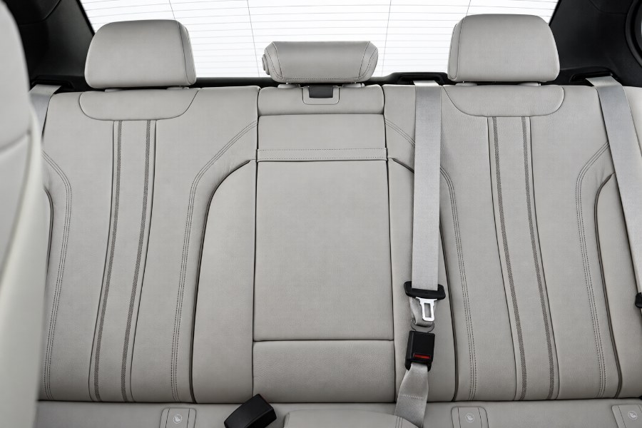 2023 BMW 5 Series 540i - Photo 18