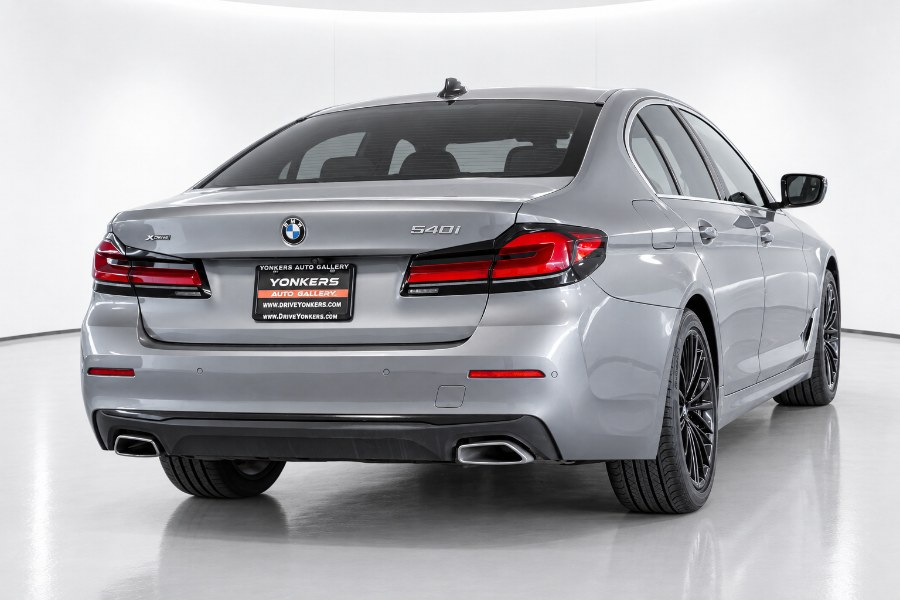 2023 BMW 5 Series 540i - Photo 6