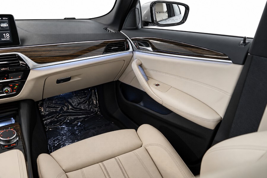 2023 BMW 5 Series 540i - Photo 22