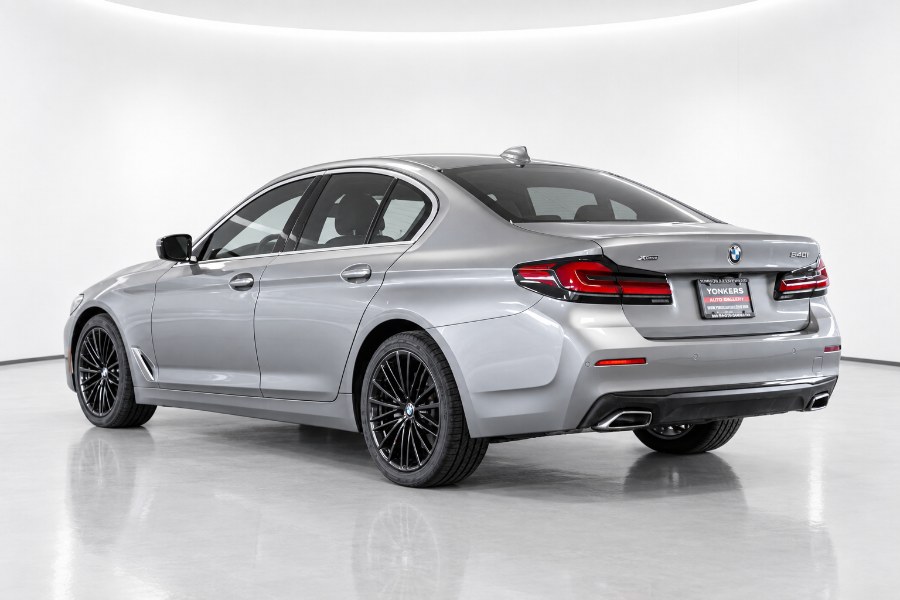 2023 BMW 5 Series 540i - Photo 9