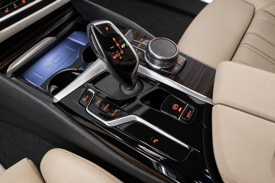 2023 BMW 5 Series 540i - Photo 25