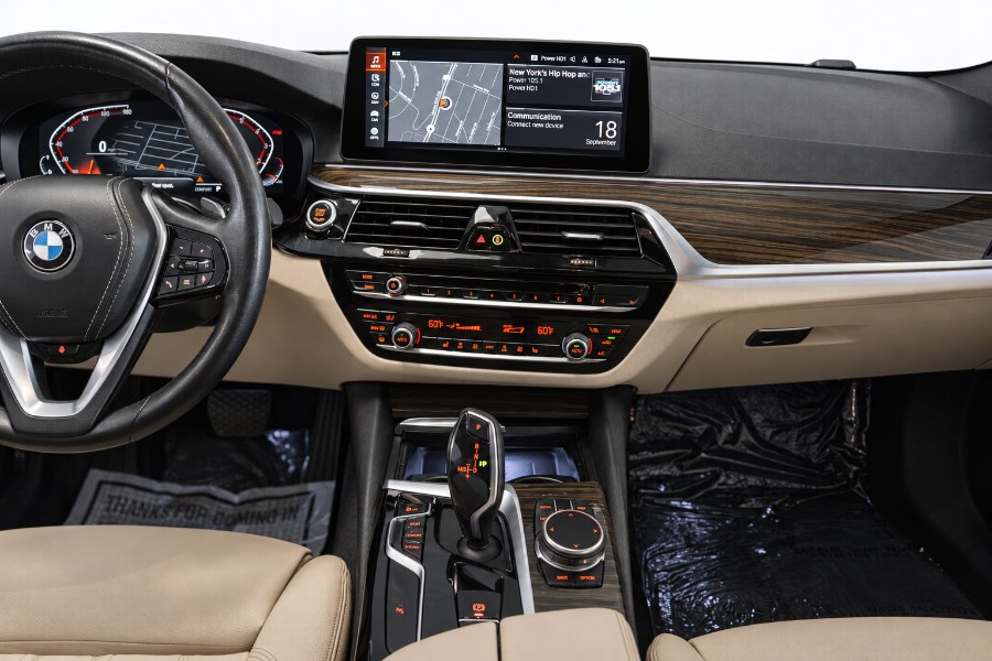 2023 BMW 5 Series 540i - Photo 23