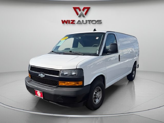 Used 2021 Chevrolet Express 2500 in Stratford, Connecticut | Wiz Leasing Inc. Stratford, Connecticut