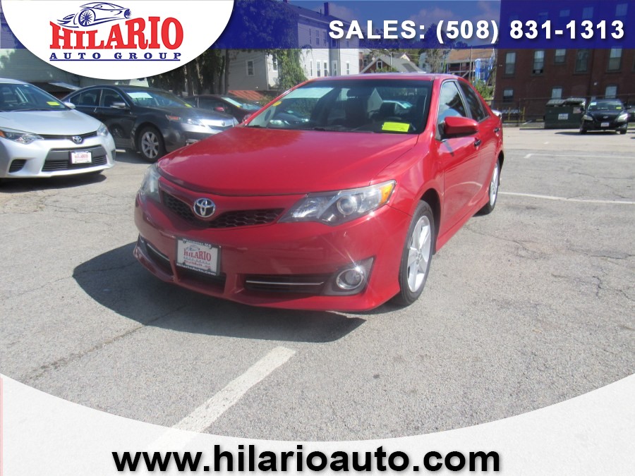 Used 2013 Toyota Camry in Worcester, Massachusetts | Hilario's Auto Sales Inc.. Worcester, Massachusetts