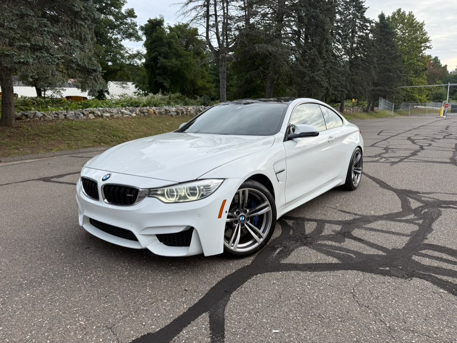2015 BMW M4 2dr Cpe, available for sale in Waterbury, Connecticut | Platinum Auto Care. Waterbury, Connecticut