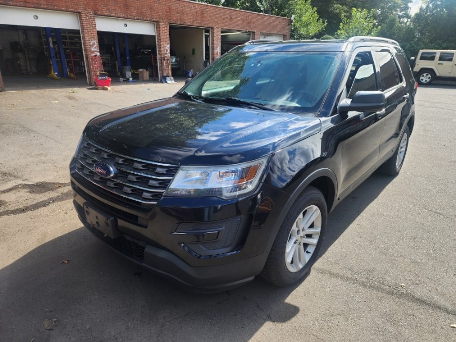 2017 Ford Explorer Base - Photo 1
