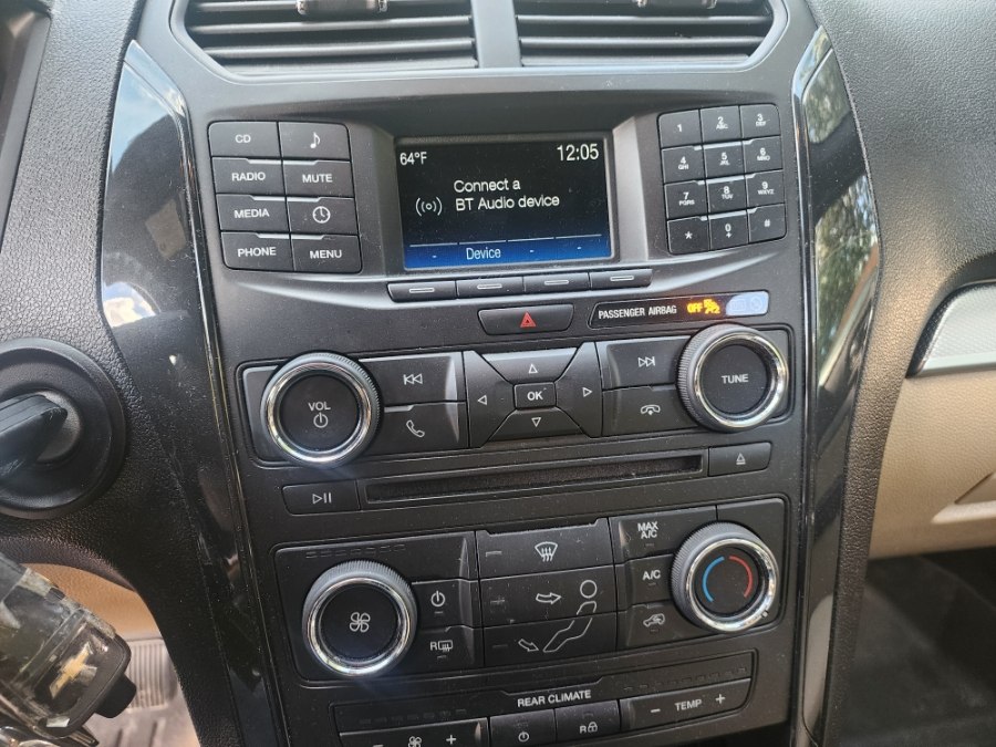 2017 Ford Explorer Base - Photo 12