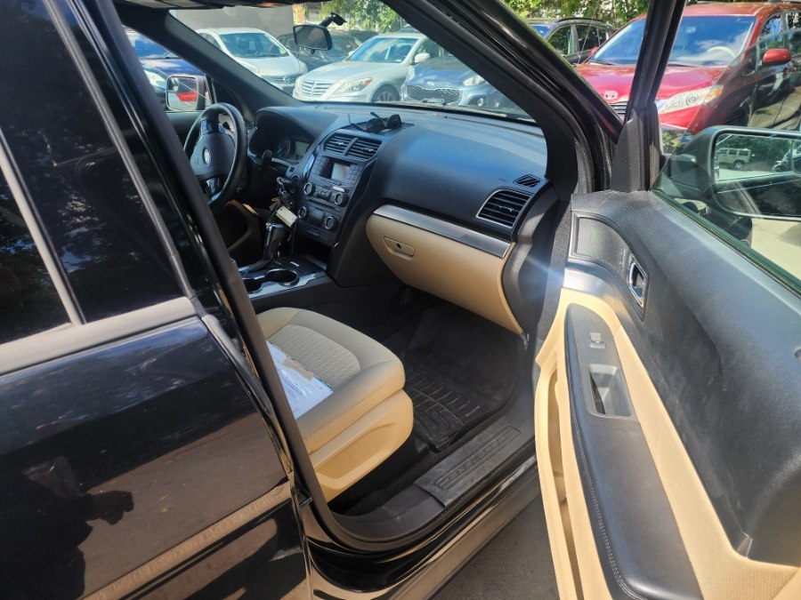 2017 Ford Explorer Base - Photo 8