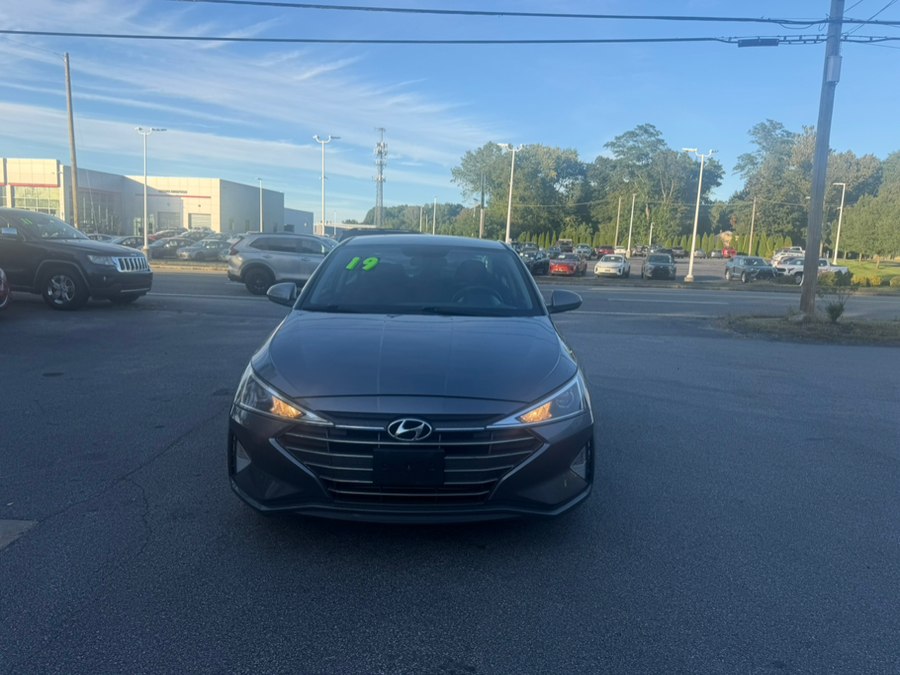 Used Hyundai Elantra SE Auto 2019 | Gas On The Run. Swansea, Massachusetts