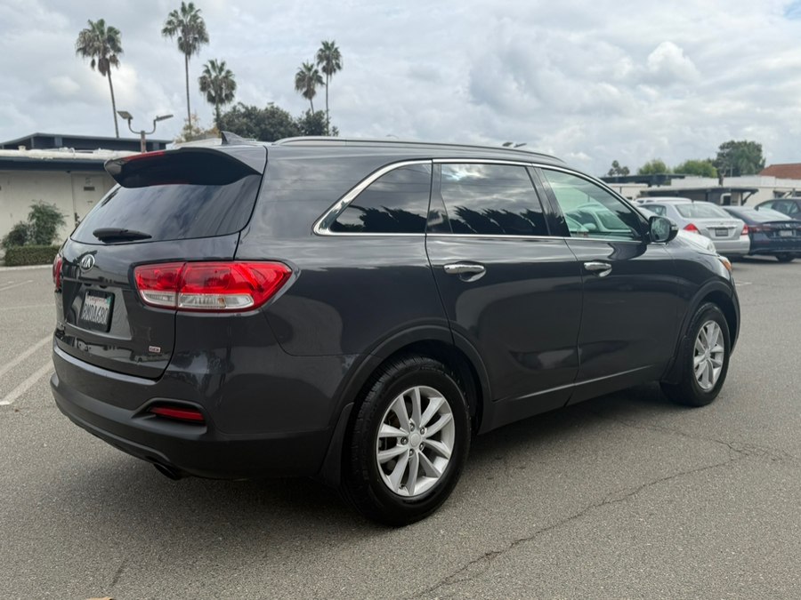 2016 Kia Sorento LX - Photo 3