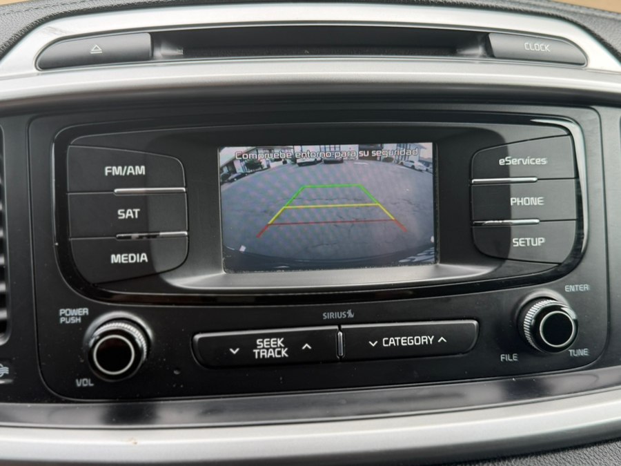 2016 Kia Sorento LX - Photo 8