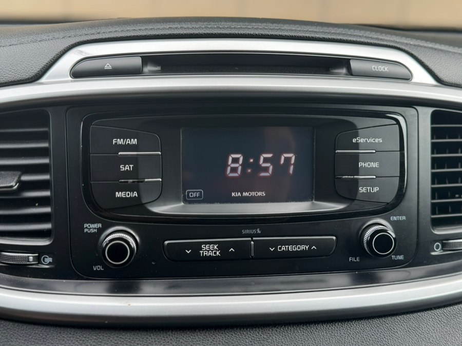 2016 Kia Sorento LX - Photo 15