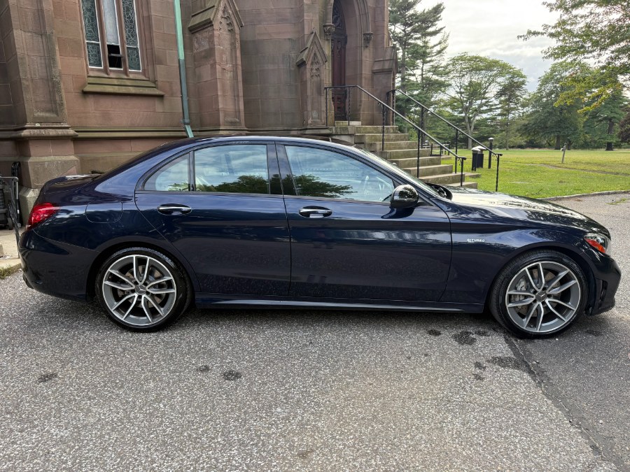 Mercedes-Benz C-Class AMG C 43 4MATIC Sedan - Image 4
