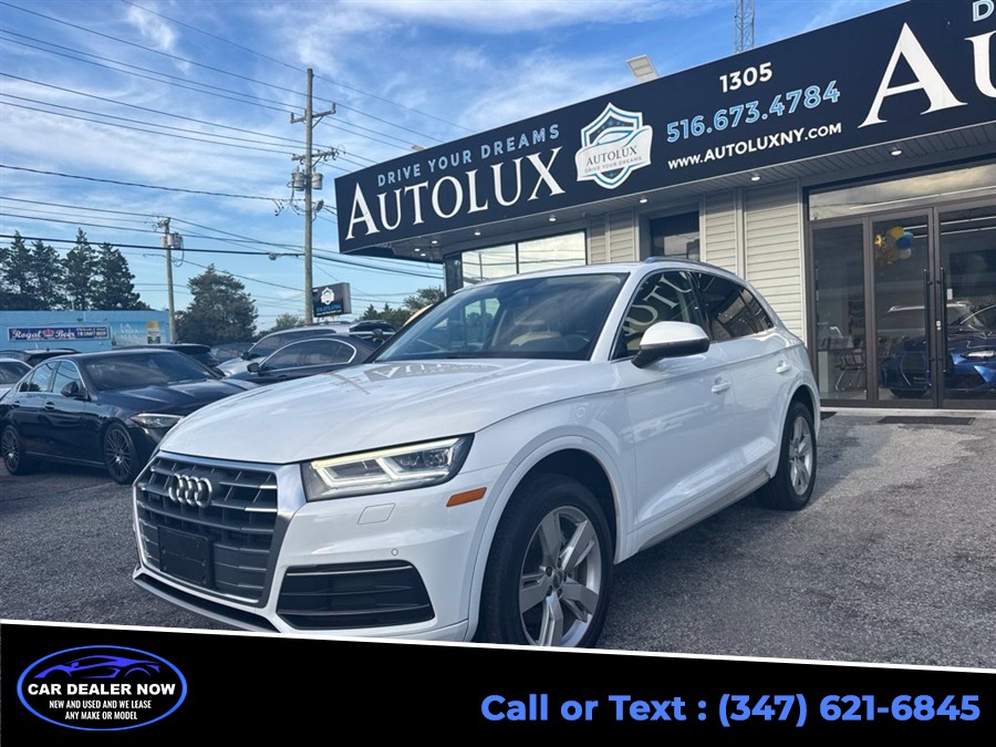 Used 2019 Audi Q5 in Elmont, New York | Digital Car Specialist. Elmont, New York