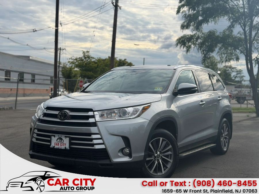 2019 Toyota Highlander XLE Sport Utility 4D, available for sale in Plainfield, New Jersey | Car City Auto Group. Plainfield, New Jersey