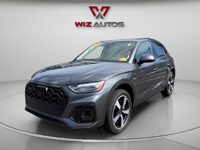 Used 2022 Audi Q5 in Stratford, Connecticut | Wiz Leasing Inc. Stratford, Connecticut