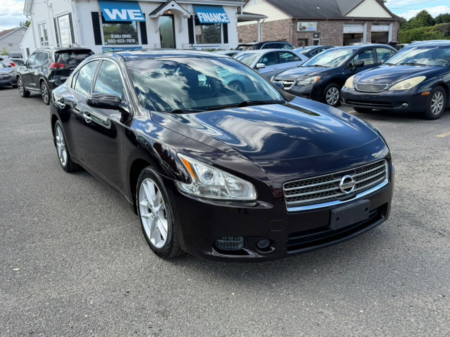 2010 Nissan Maxima 4dr Sdn V6 CVT 3.5 SV, available for sale in East Windsor, Connecticut | A1 Auto Sale LLC. East Windsor, Connecticut