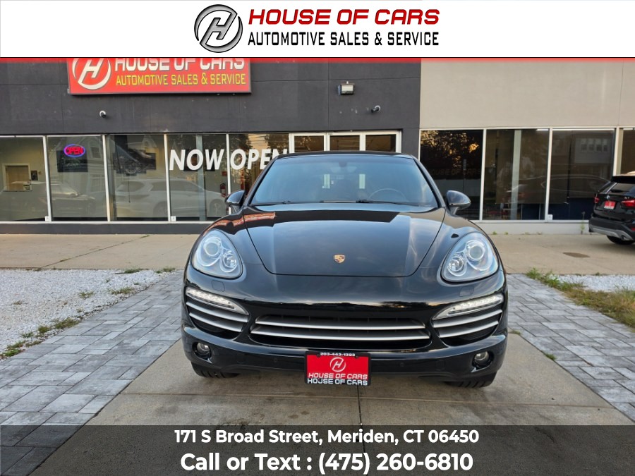 2014 Porsche Cayenne AWD 4dr Platinum Edition, available for sale in Meriden, Connecticut | House of Cars CT. Meriden, Connecticut