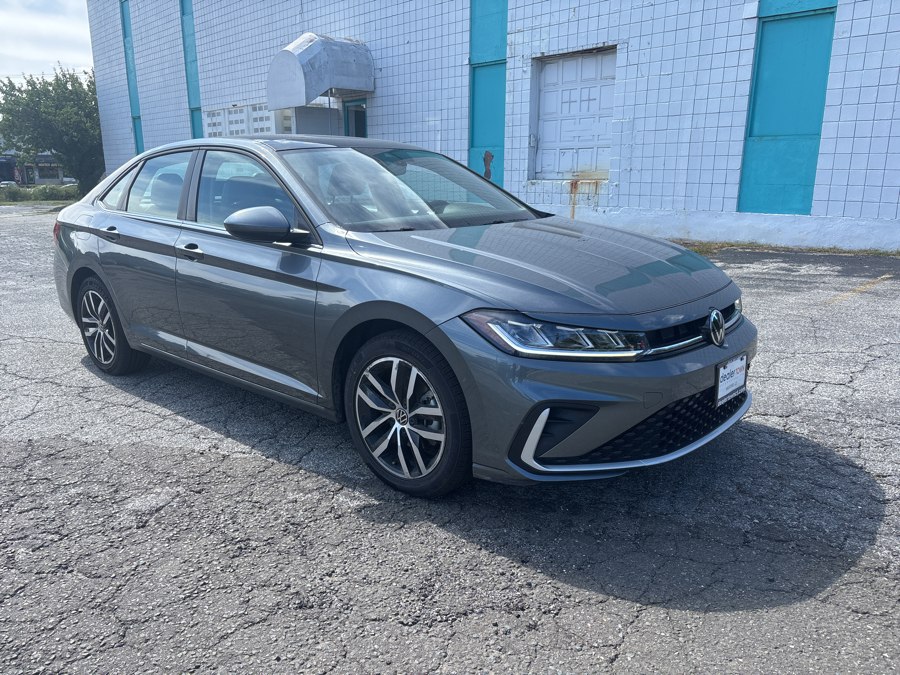 Used 2025 Volkswagen Jetta in Milford, Connecticut | Dealertown Auto Wholesalers. Milford, Connecticut