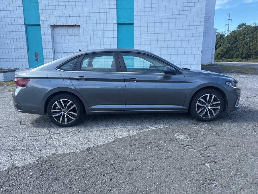 Used 2025 Volkswagen Jetta in Milford, Connecticut | Dealertown Auto Wholesalers. Milford, Connecticut