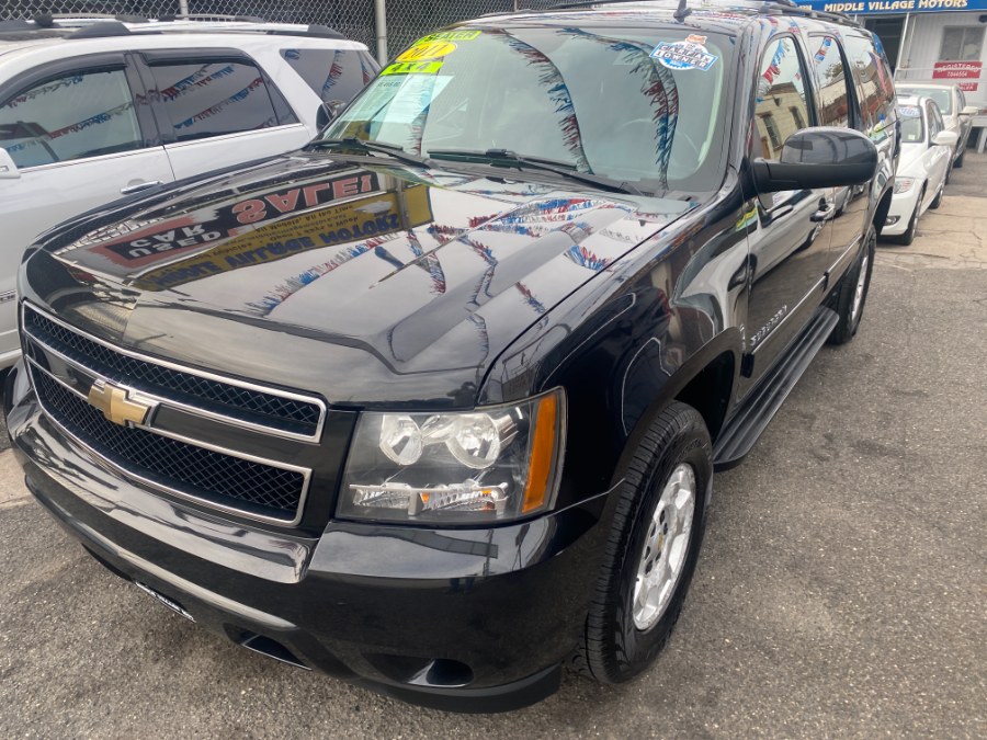 Used 2011 Chevrolet Suburban in Middle Village, New York | Middle Village Motors . Middle Village, New York