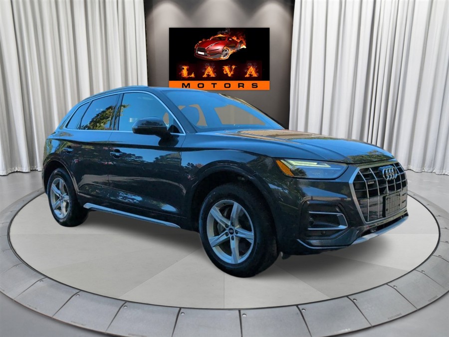 Used 2021 Audi Q5 in Canton, Connecticut | Lava Motors. Canton, Connecticut