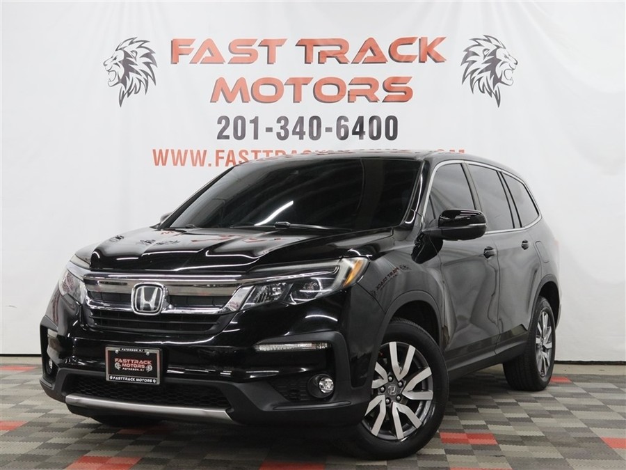 2019 Honda Pilot EXL, available for sale in Paterson, New Jersey | Fast Track Motors. Paterson, New Jersey