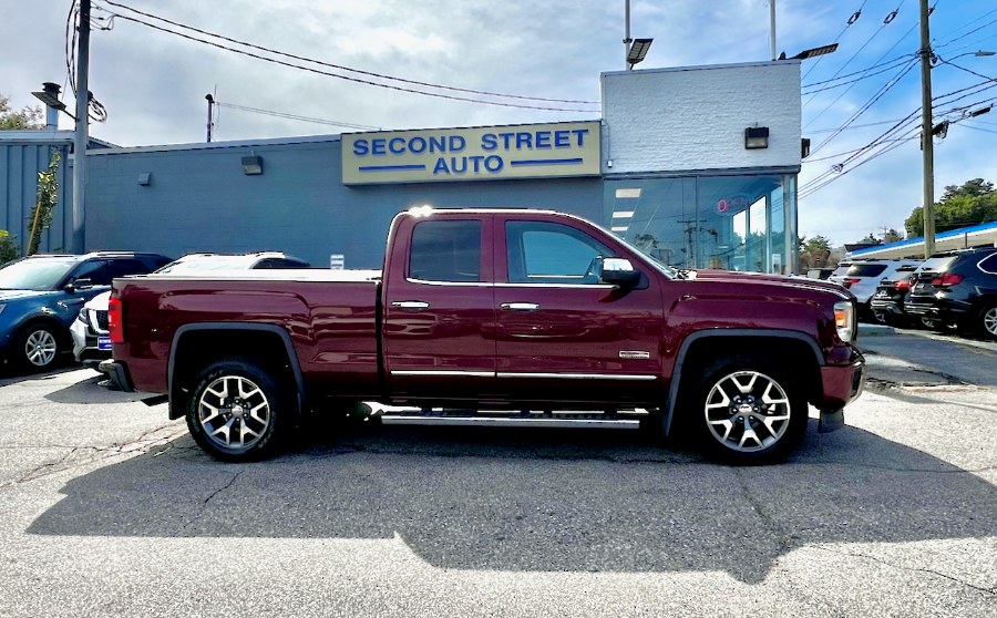 Used 2015 GMC Sierra 1500 in Manchester, New Hampshire | Second Street Auto Sales Inc. Manchester, New Hampshire