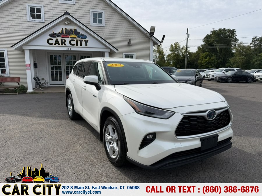 2021 Toyota Highlander Hybrid LE AWD (Natl), available for sale in East Windsor, Connecticut | Car City LLC. East Windsor, Connecticut