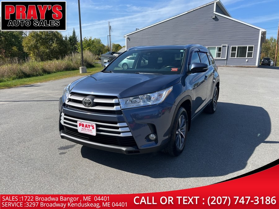 2018 Toyota Highlander XLE V6 AWD (Natl), available for sale in Bangor , Maine | Pray's Auto Sales . Bangor , Maine