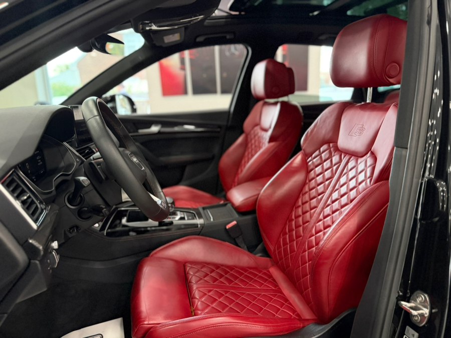 Used 2023 Audi SQ5 in Franklin Square, New York | C Rich Cars. Franklin Square, New York
