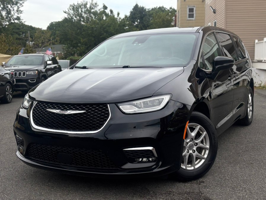 2024 Chrysler Pacifica Touring L FWD, available for sale in Irvington, New Jersey | RT 603 Auto Mall. Irvington, New Jersey