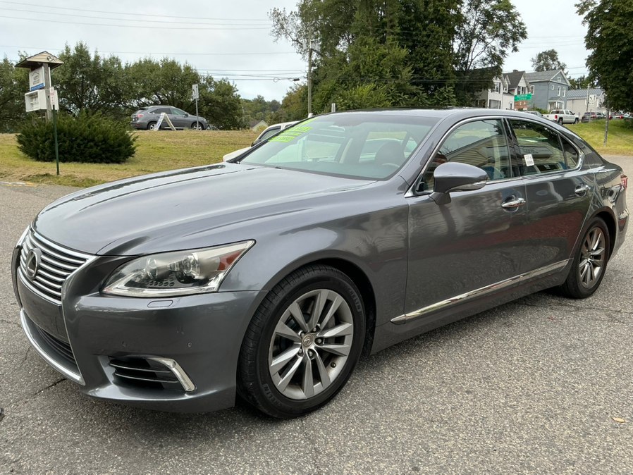 Used Lexus LS 460 4dr Sdn AWD 2014 | Faustos Auto Body and Repairs LLC. New Milford, Connecticut