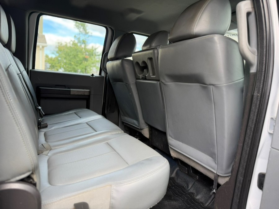 2017 Ford F-650 - Photo 43
