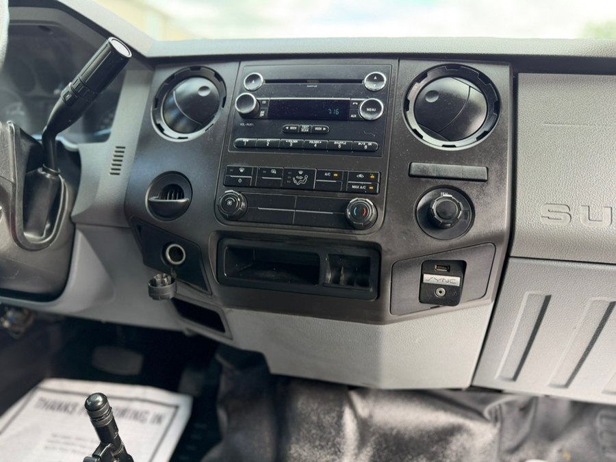2017 Ford F-650 - Photo 39
