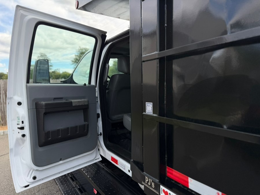 2017 Ford F-650 - Photo 50