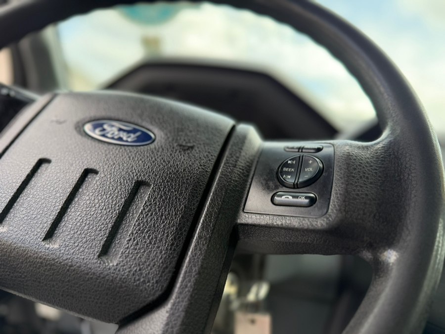 2017 Ford F-650 - Photo 60