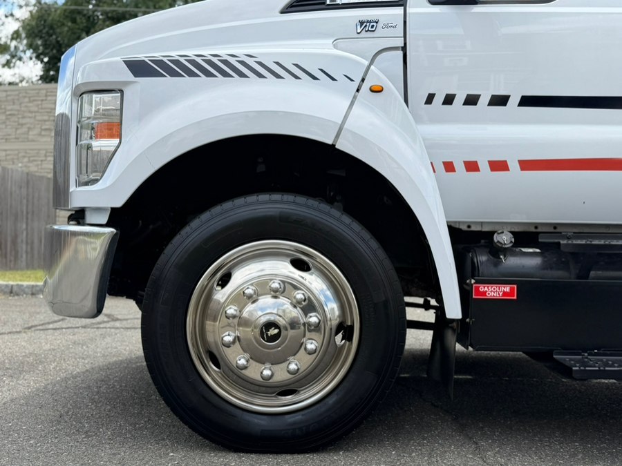 2017 Ford F-650 - Photo 47