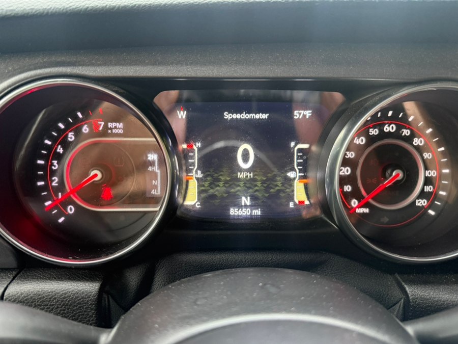 2021 Jeep Gladiator Mojave - Photo 8