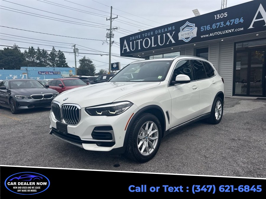 2022 BMW X5 xDrive40i, available for sale in Elmont, New York | Digital Car Specialist. Elmont, New York
