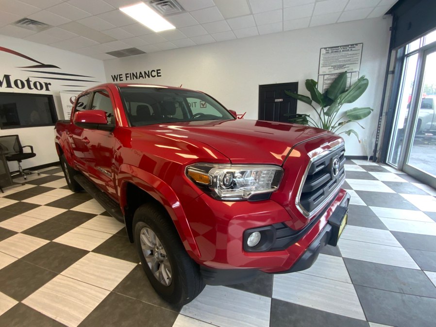 2016 Toyota Tacoma 4WD Double Cab V6 AT SR5 (Natl), available for sale in Hartford, Connecticut | Franklin Motors Auto Sales LLC. Hartford, Connecticut