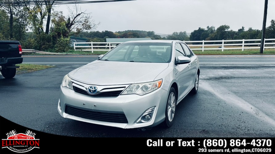 2012 Toyota Camry Hybrid 4dr Sdn XLE, available for sale in Ellington, Connecticut | Ellington Automotive LLC. Ellington, Connecticut