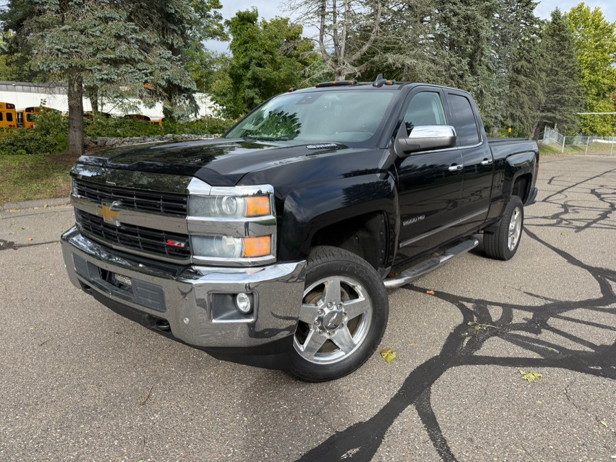 2015 Chevrolet Silverado 2500HD Built After Aug 14 4WD Double Cab 144.2" LTZ, available for sale in Waterbury, Connecticut | Platinum Auto Care. Waterbury, Connecticut