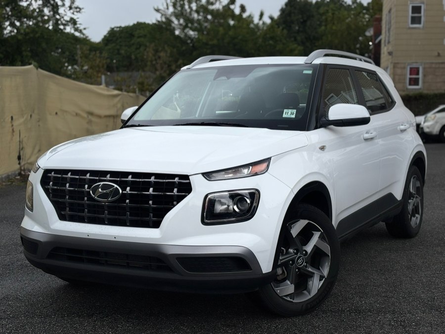 Used 2025 Hyundai Venue in Irvington, New Jersey | RT 603 Auto Mall. Irvington, New Jersey