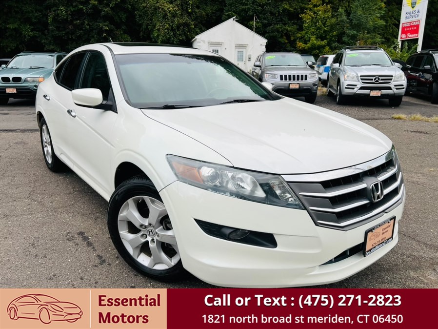 Used 2010 Honda Accord Crosstour in Meriden, Connecticut | Essential Motors. Meriden, Connecticut
